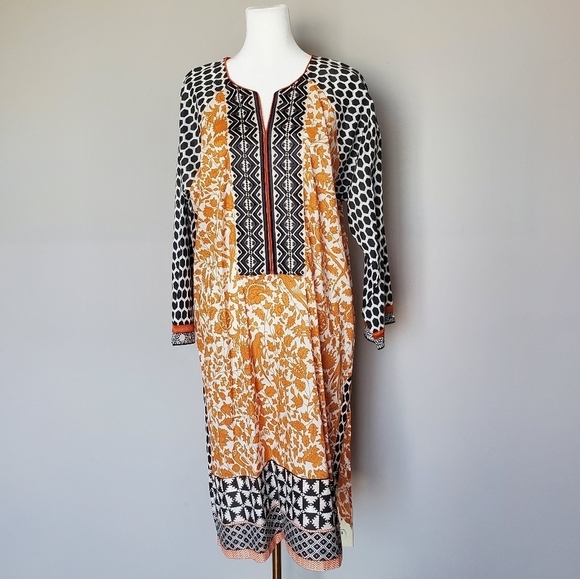 Elegant Orange and Black Patterned Women's Tunic - Picture 8 of 12